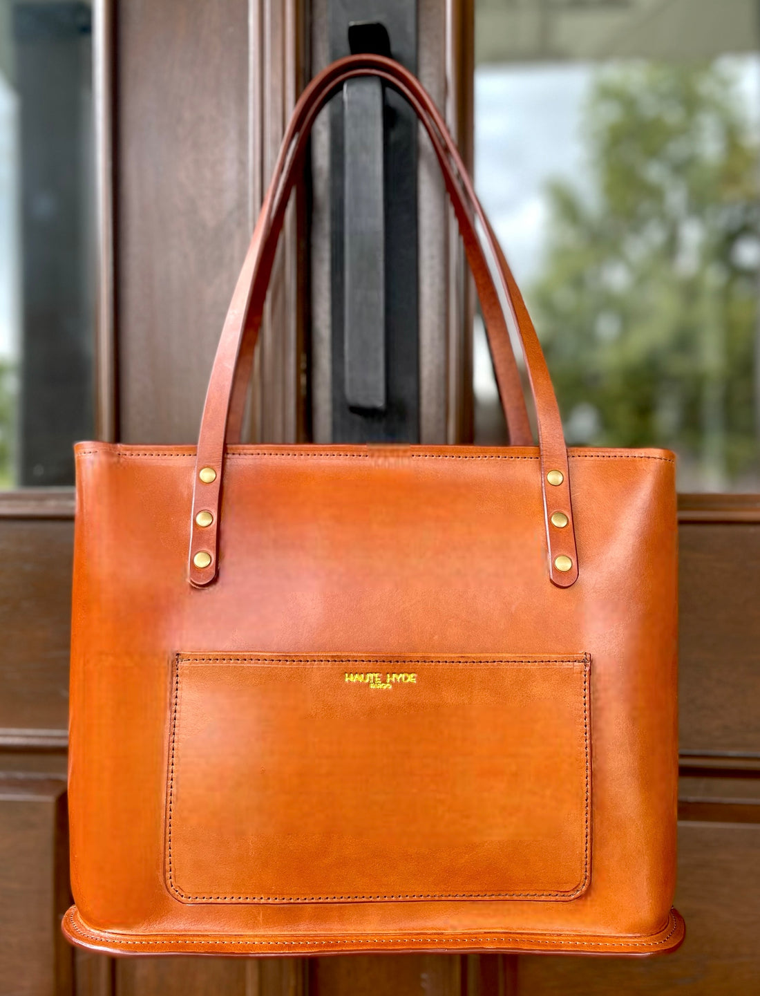 The Britt Zippered Tote- Harness Leather